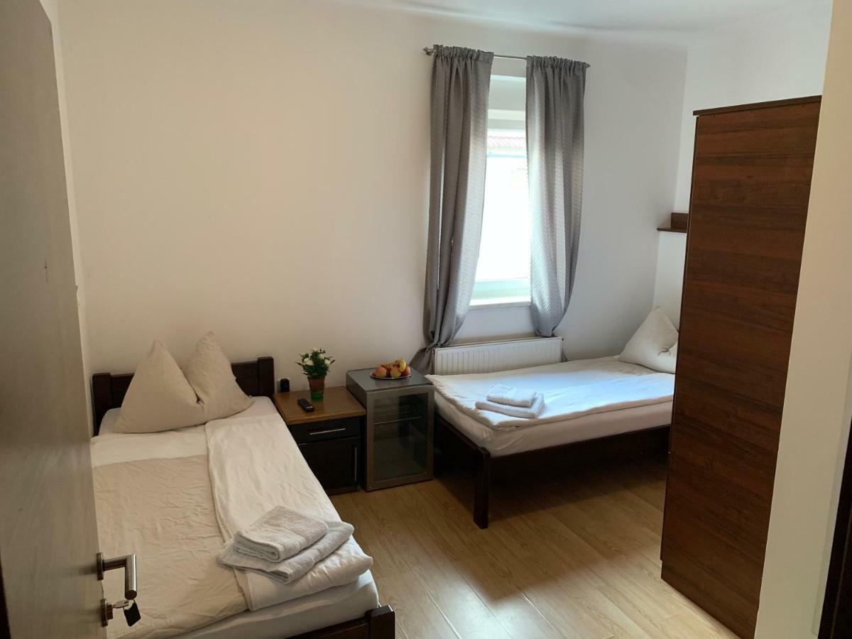 451 Graz